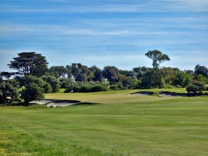 Royal Melbourne (Presidents Cup) 18th Approach